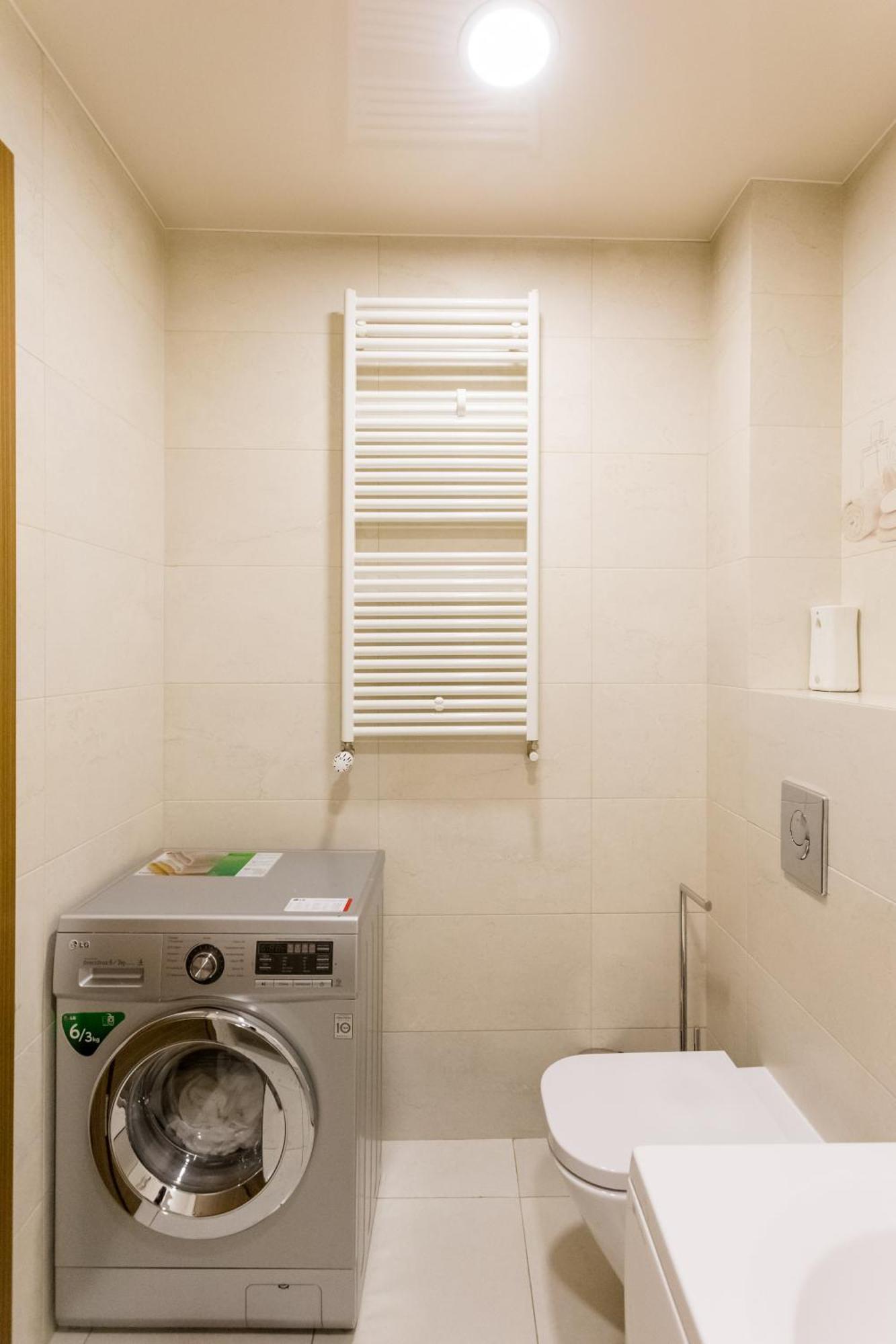 City Luxury Apartment L Tbilisi ภายนอก รูปภาพ