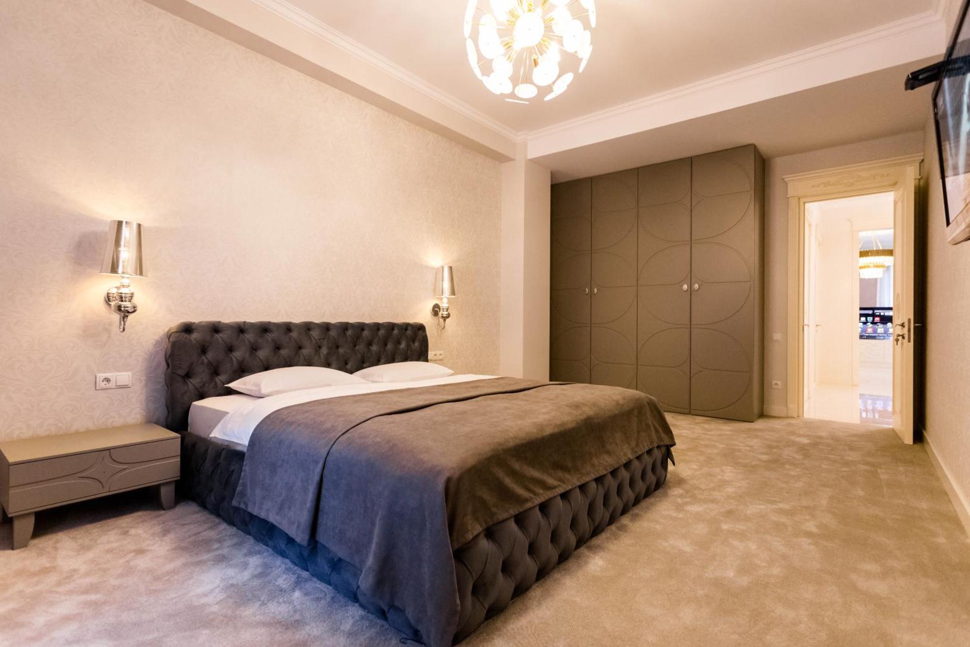 City Luxury Apartment L Tbilisi ภายนอก รูปภาพ