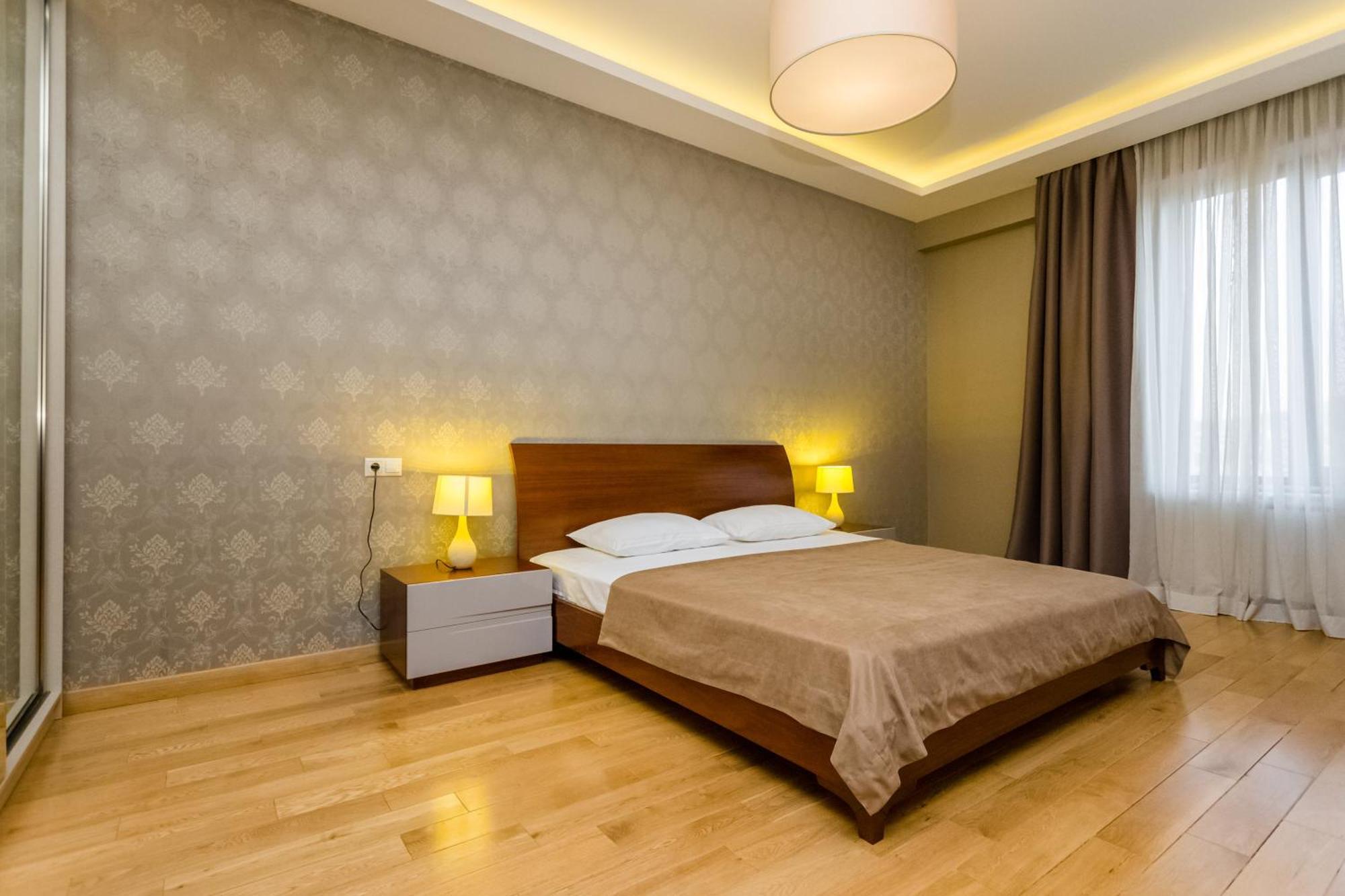 City Luxury Apartment L Tbilisi ภายนอก รูปภาพ