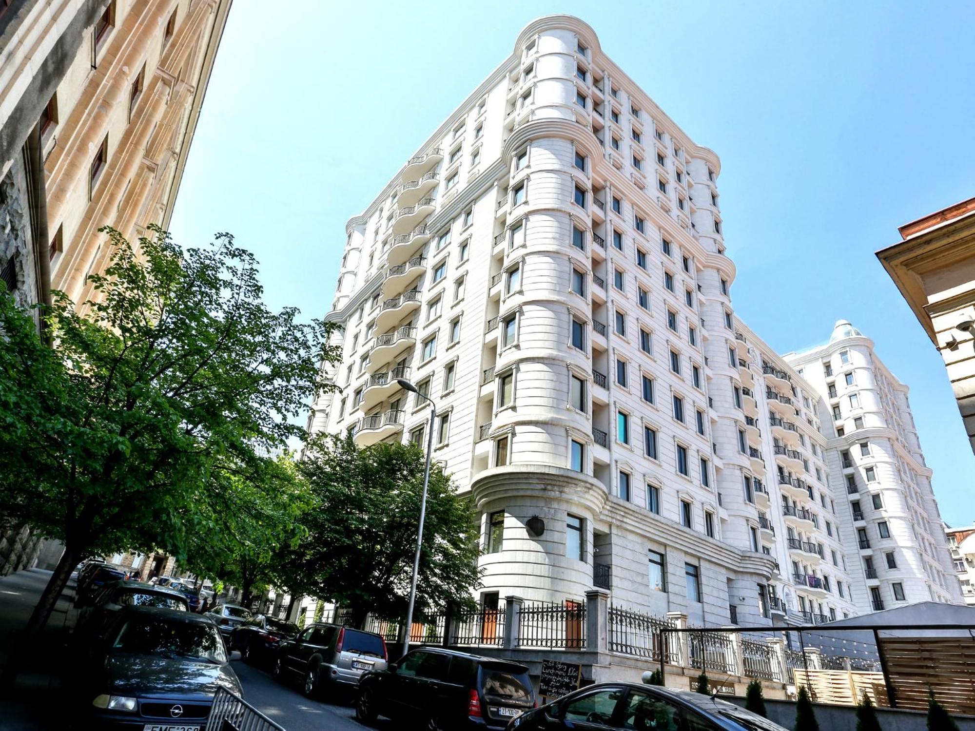 City Luxury Apartment L Tbilisi ภายนอก รูปภาพ